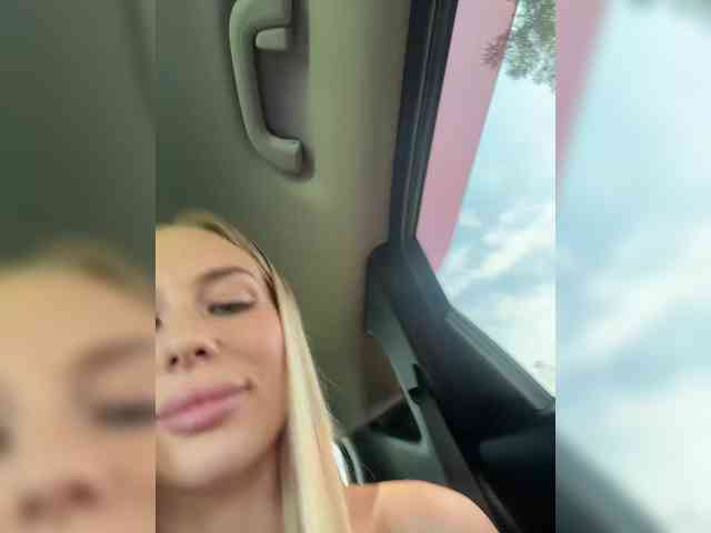 Lovensesgirl Live Webcam on BongaCams