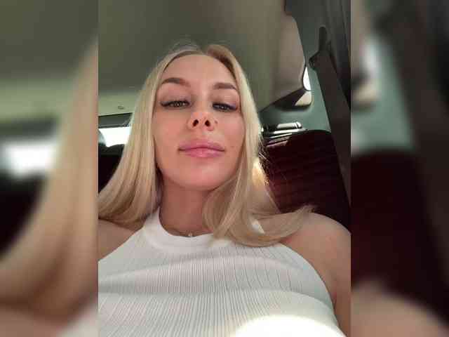 adult camming Lovensesgirl