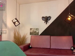 Perla-Campbell Porn Show