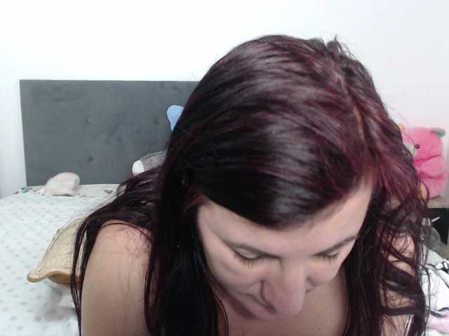 Natalyaredd's BongaCams show and profile