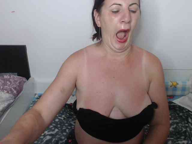 Natalyaredd webcam