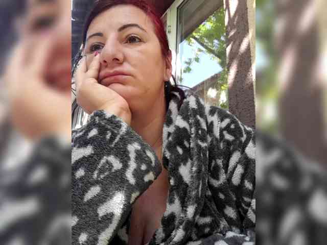 Natalyaredd Live Webcam on BongaCams