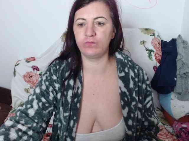 Natalyaredd webcam