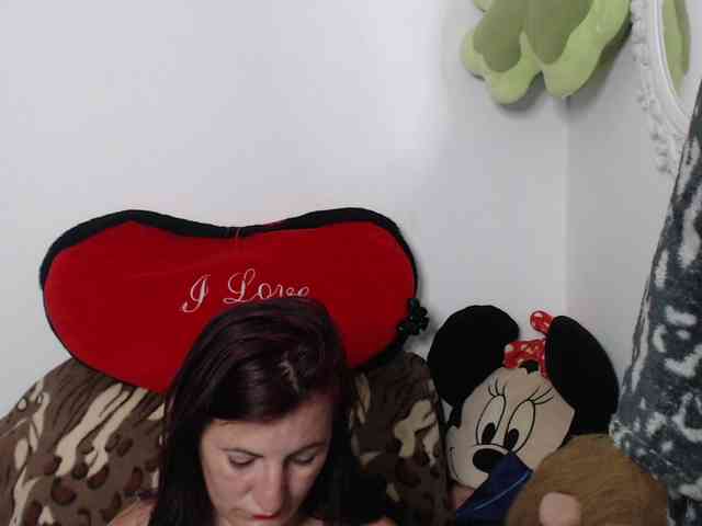 Natalyaredd webcam