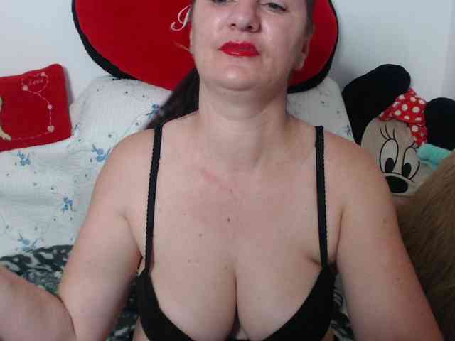 Natalyaredd webcam