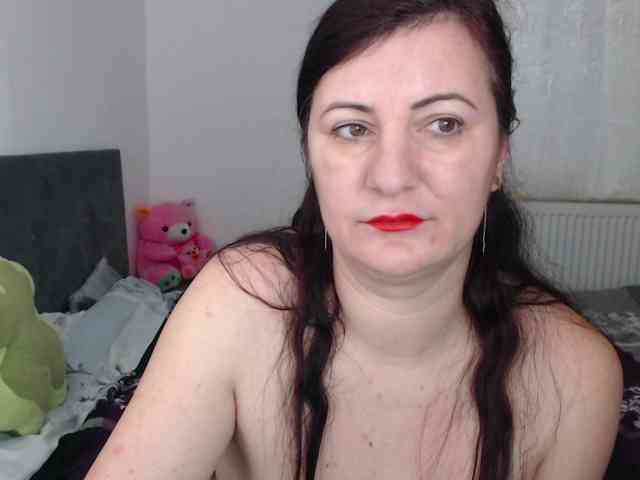 Natalyaredd webcam