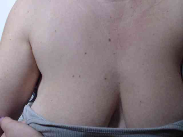 Natalyaredd webcam