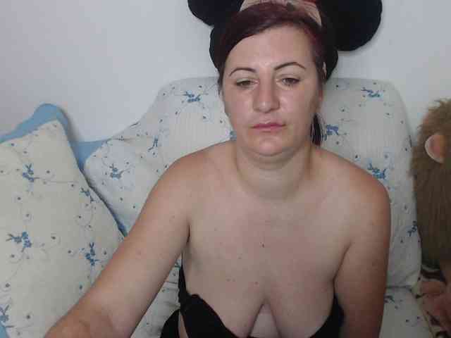 Natalyaredd webcam