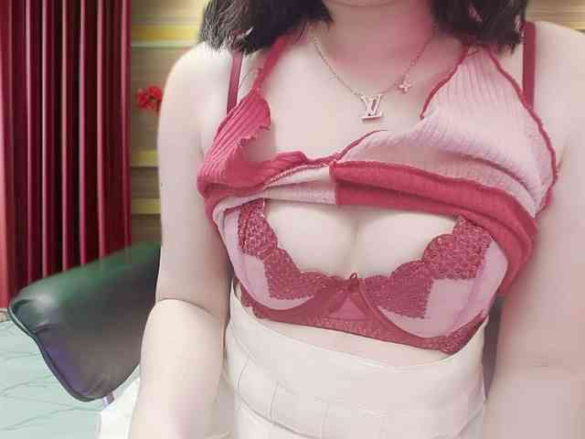 twhanhan webcam