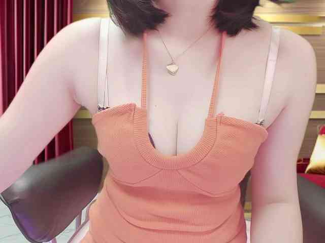 twhanhan webcam