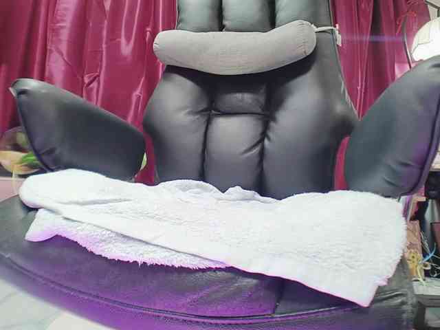 twhanhan webcam