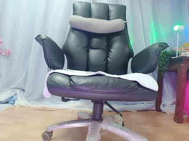 twhanhan webcam