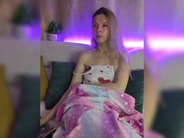 Darina24 Live Webcam on BongaCams