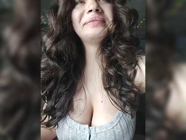 Sweet-Candy88's BongaCams show and profile