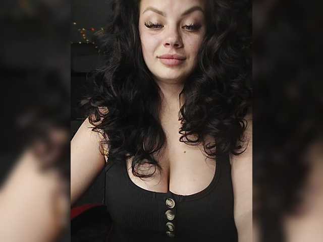 Sweet-Candy88's BongaCams show and profile