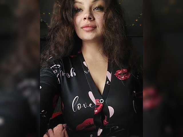 Sweet-Candy88's BongaCams show and profile