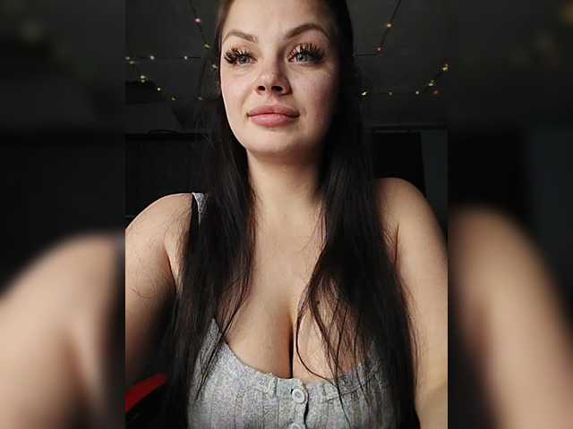 Sweet-Candy88's BongaCams show and profile