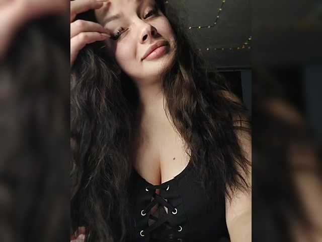 Sweet-Candy88's BongaCams show and profile