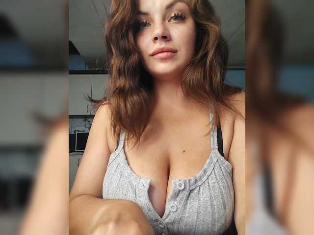 Sweet-Candy88 from BongaCams