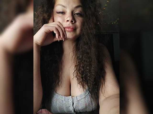 Sweet-Candy88's BongaCams show and profile