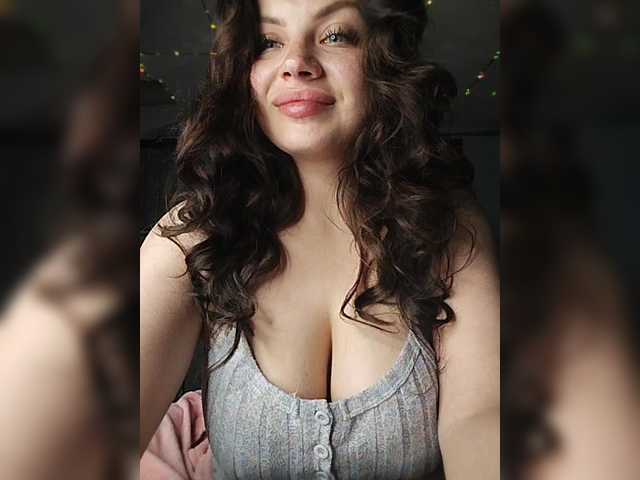 Sweet-Candy88's BongaCams show and profile