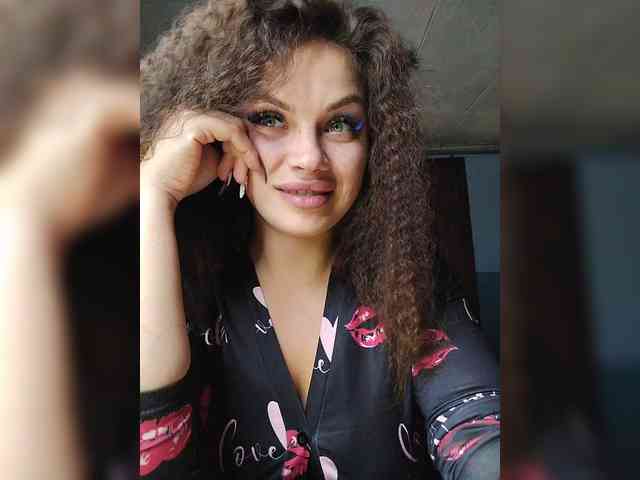 Sweet-Candy88 webcam