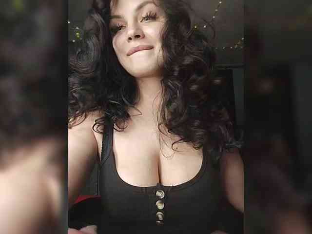 Sweet-Candy88 webcam