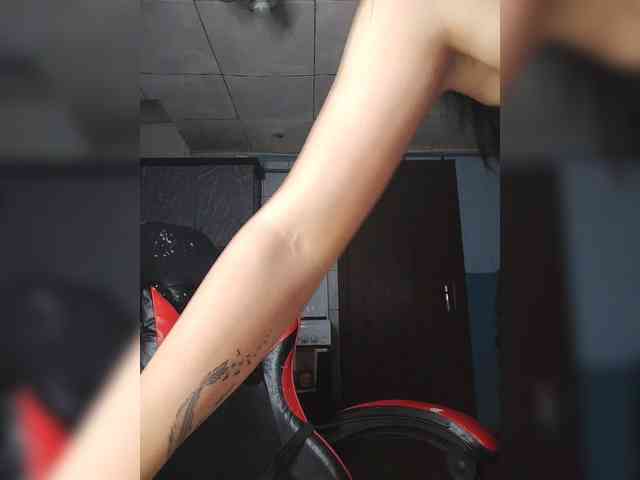 Sweet-Candy88 webcam