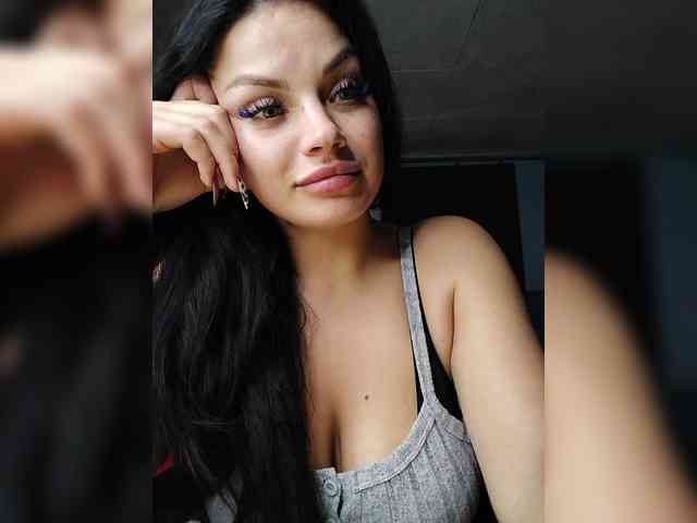 Sweet-Candy88 webcam