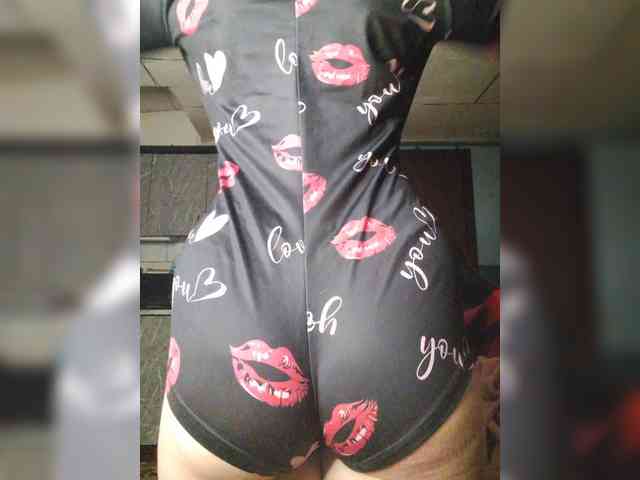 Sweet-Candy88 webcam