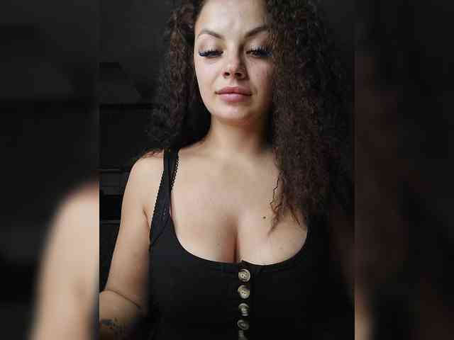 Sweet-Candy88 webcam