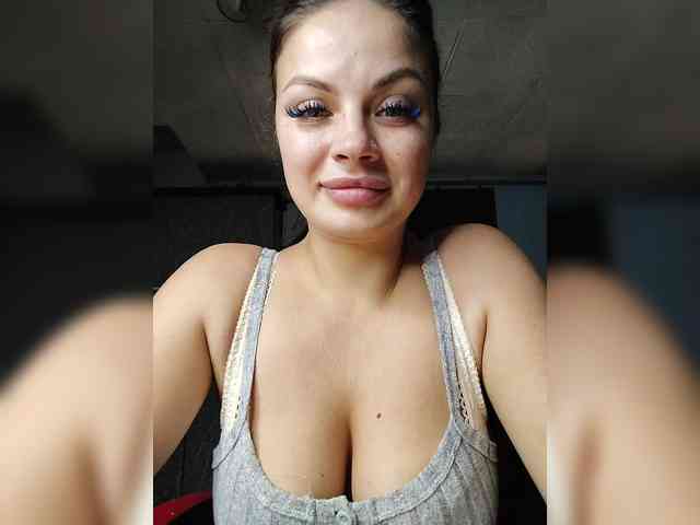 Sweet-Candy88 webcam