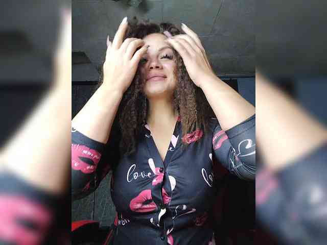 Sweet-Candy88 webcam