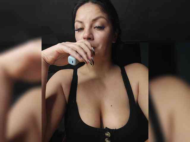 Sweet-Candy88 webcam