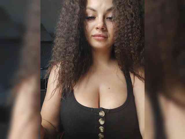 Sweet-Candy88 webcam