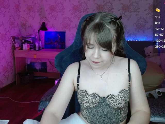 Luucy's BongaCams show and profile