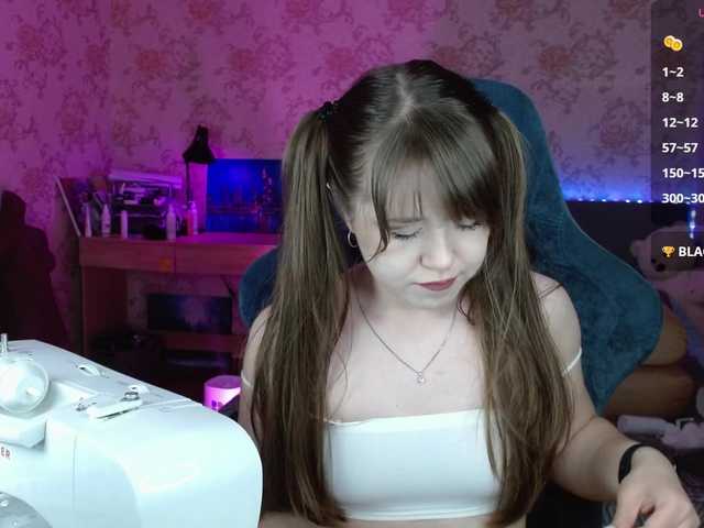 Luucy's BongaCams show and profile