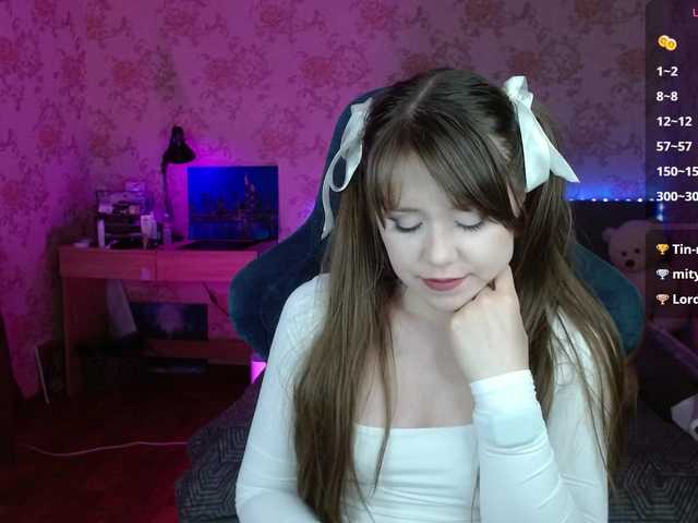 Luucy's BongaCams show and profile