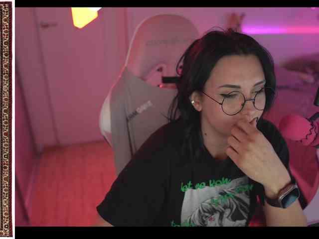 MalinaBo0m webcam
