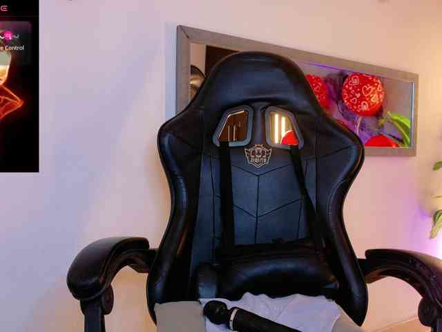 pamelajackson webcam