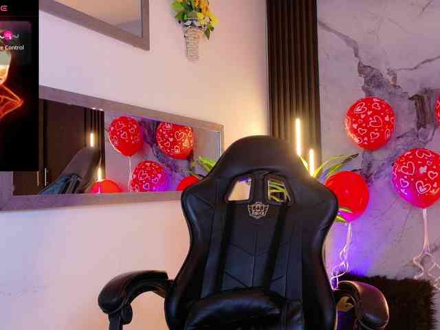 pamelajackson webcam