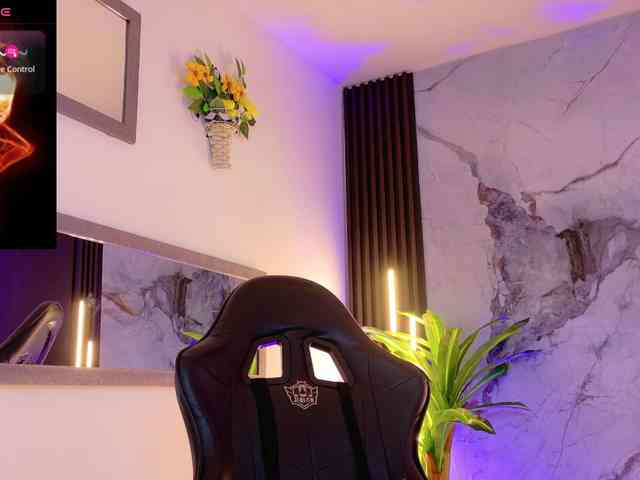 pamelajackson webcam