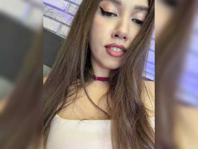 Jade8887's BongaCams show and profile