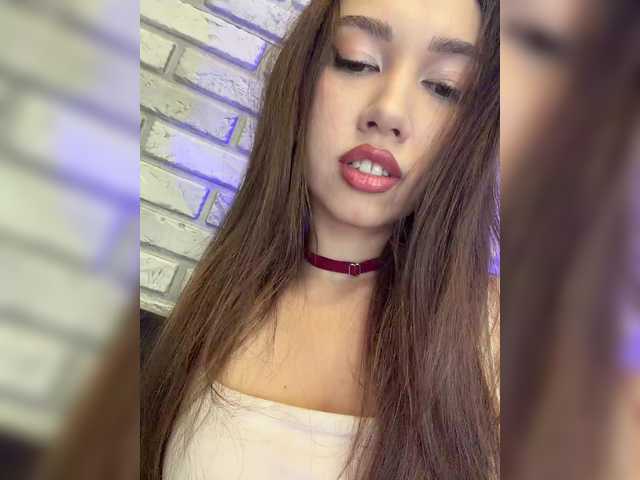 Jade8887's BongaCams show and profile