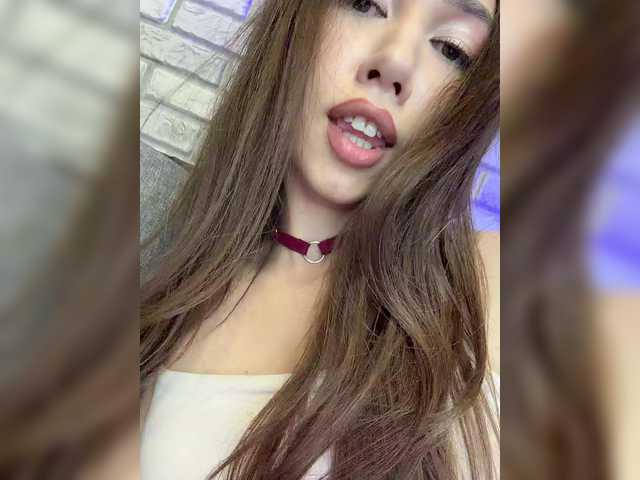 Jade8887's BongaCams show and profile