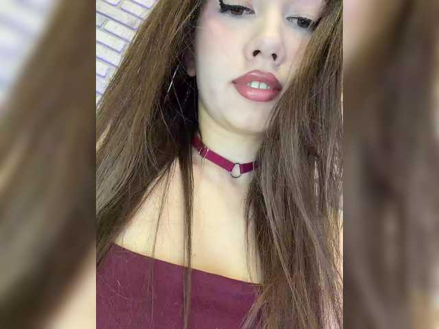 Jade8887's BongaCams show and profile