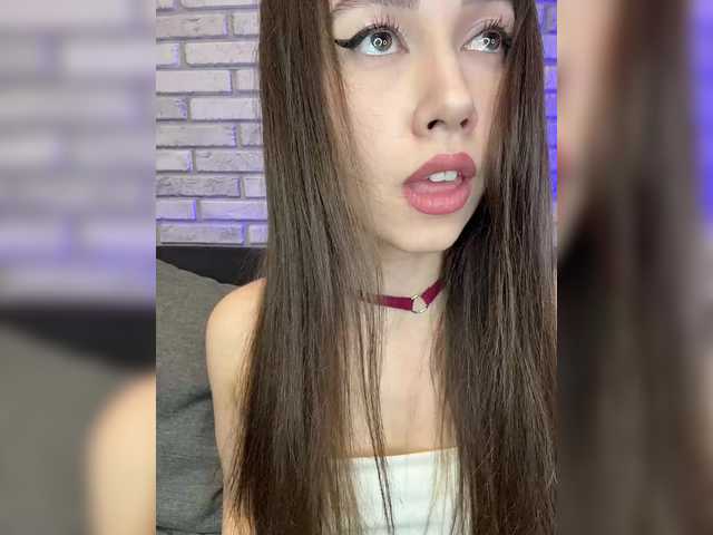 Jade8887's BongaCams show and profile