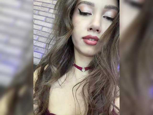 Jade8887's BongaCams show and profile