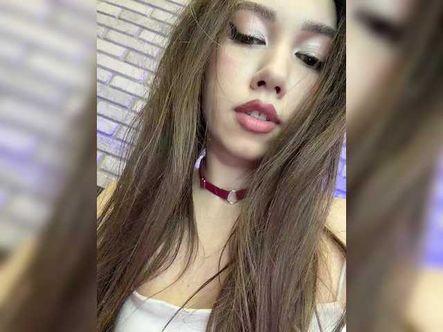 Jade8887's BongaCams show and profile