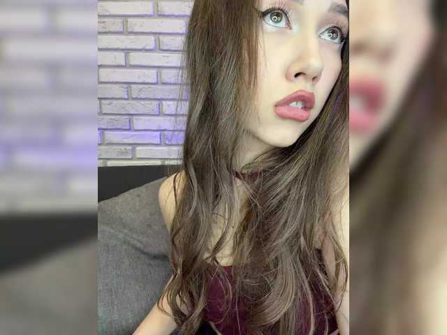 Jade8887's BongaCams show and profile